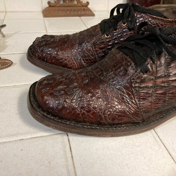 HAND CRAFTED BROWN ALLIGATOR SHOES 11.5 EE